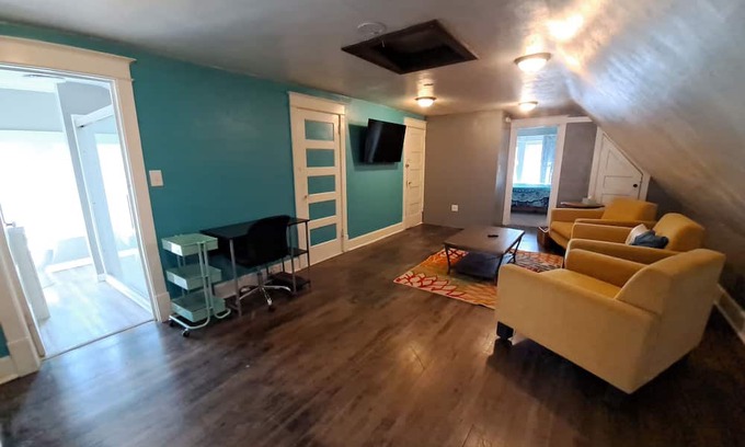 Endion Apartment | Breathtaking 4 Bed 2 Bath Extented Stay with Lake Superior Views. Pet friendly!