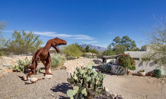 Tucson Apartment | Cozy Tucson Studio Rental w/ Private Patio!