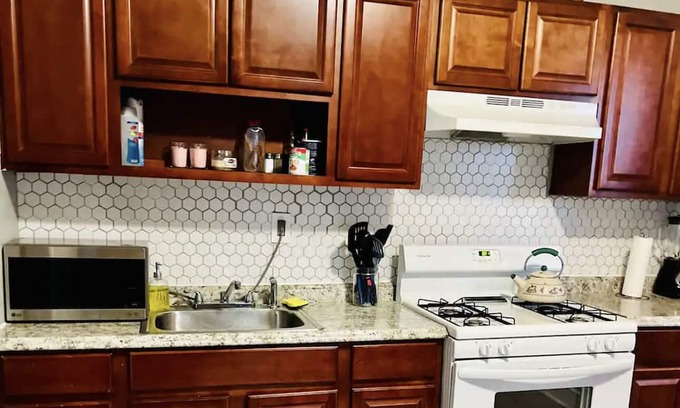 Weequahic House | 3bdr10 mins to EWR, 25 mins to nyc/prudential cent