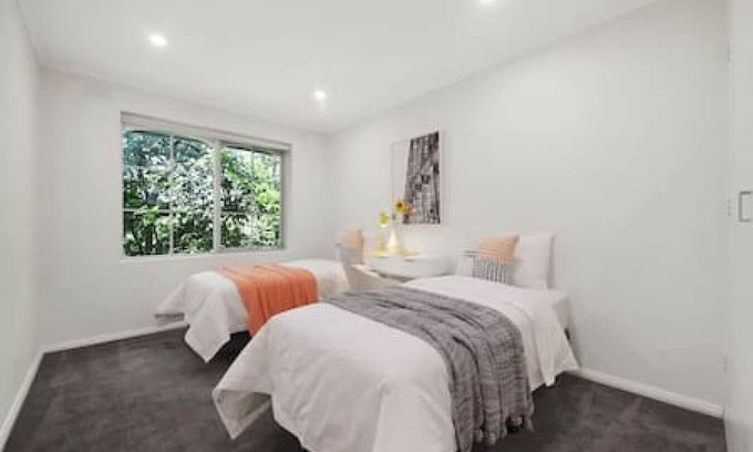 Malvern East Apartment | The Malvern East Treetop Escape