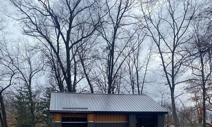 Harrison Cottage | Duracel Cottage/Unique design. No cleaning fee!