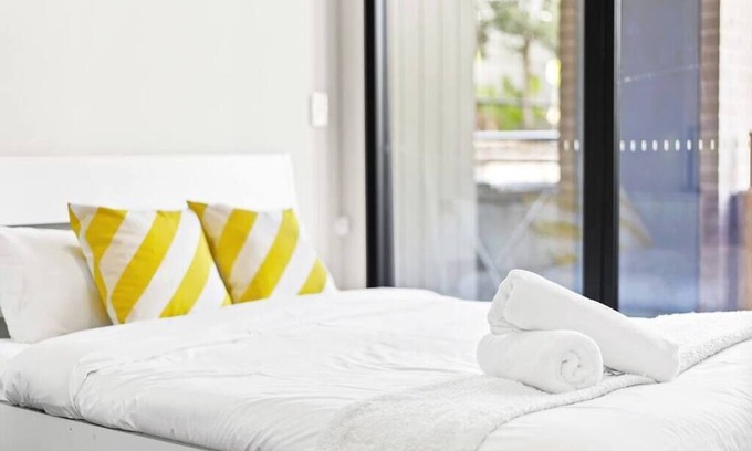 Glebe Apartment | Modern 2B2B APT@Glebe