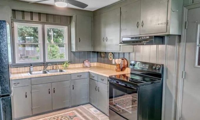 Perry House | Ranch in Perry for Mid to Long Stays