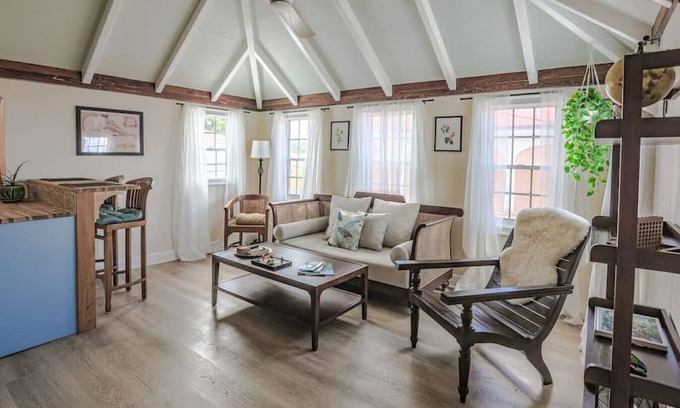 Estate East Street Apartment | The Sweet Lime Oasis - A Danish West Indies Suite