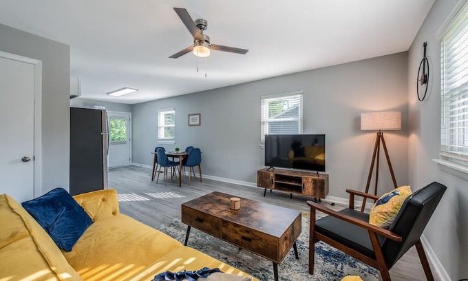 East Raleigh House | The Blue Bird, newly renovated modern home close to downtown Raleigh