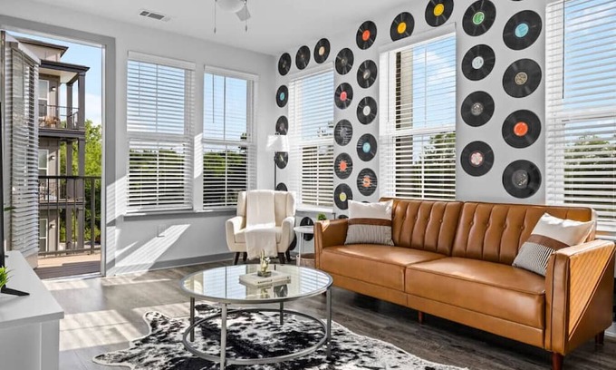 North Nashville Apartment | 9min to DT Nashville - Secluded APT!