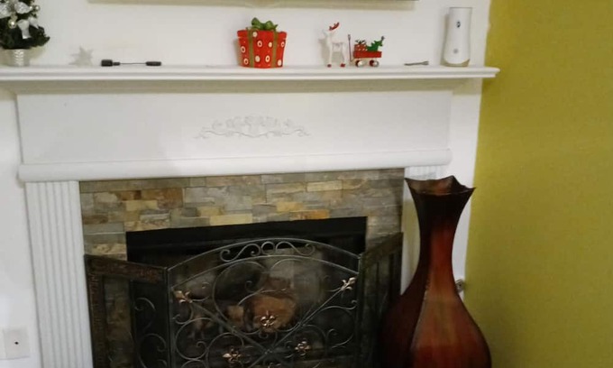 Dallas House | Dallas Oasis suite 2