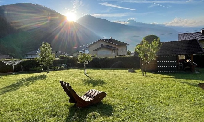 Obervellach Apartment | Holiday Apartment "Bergzauber Im Mölltal" with Mountain View, Balcony & Wi-Fi