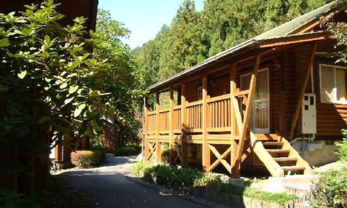 Kawanehon House | Yamabuki Fusion of outdoor and healing hot spri / Haibaragun Shizuoka