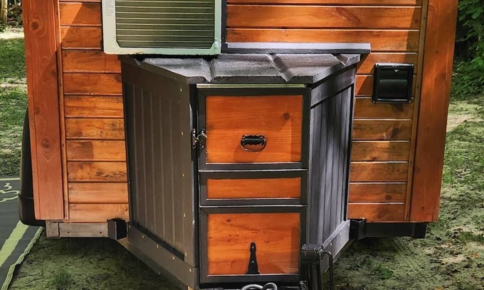 Elgin House | "The throwback" Delivered to your camp spot!
