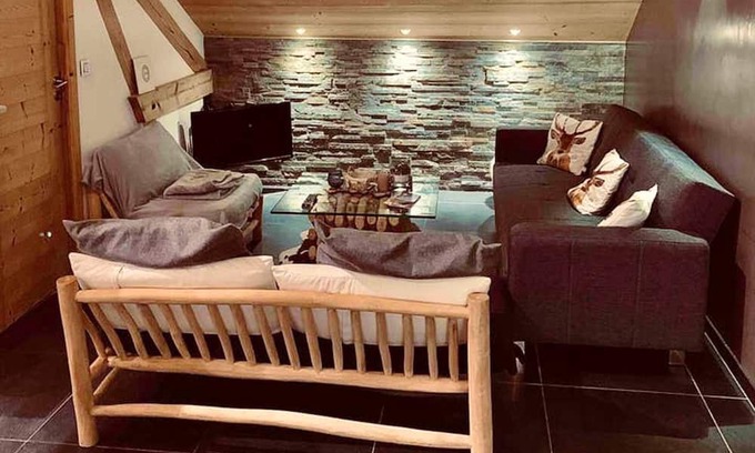 Sallanches Apartment | Homerez - Nice appartement for 6 ppl. with balcony at Sallanches