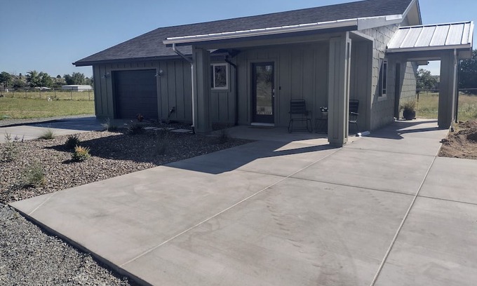 Iron Springs House | A perfect newly built guesthouse not far from Prescott's beautiful downtown.