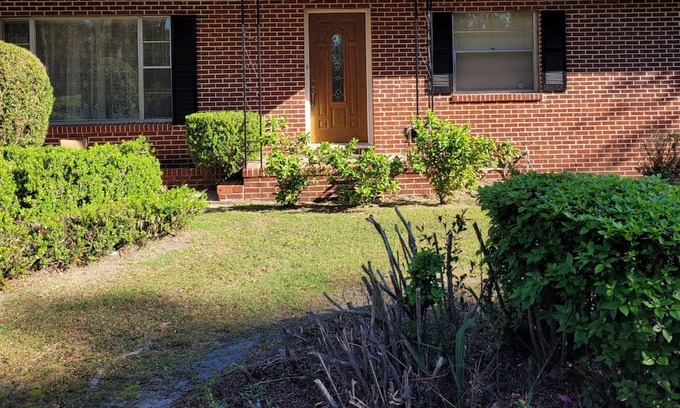 Crawfordville House | Tranquility and Convenience