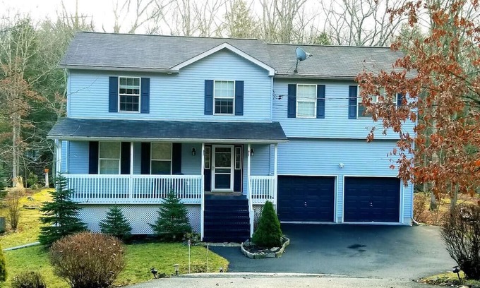 Bushkill House | Tranquil Waterfront Oasis w/Swingset, Firepit & Wi-Fi, Near Trails & Waterfalls