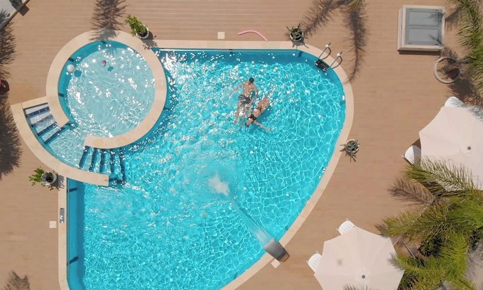 Santa Maria del Focallo Apartment | Attico Vista Mare e Piscina