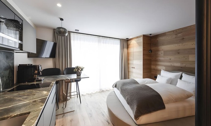 Mareo Apartment | Apartment 'Terre71 Sorpresa' with Mountain View, Private Garden and Wi-Fi