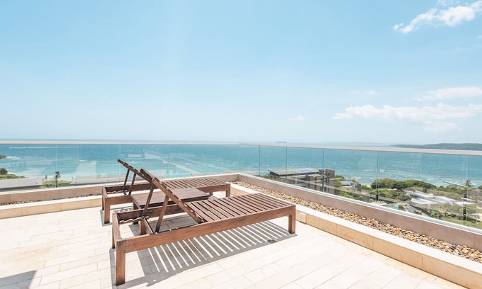 Porto Nao Apartment | Best Caribbean Sea Views: 3BR Penthouse F1