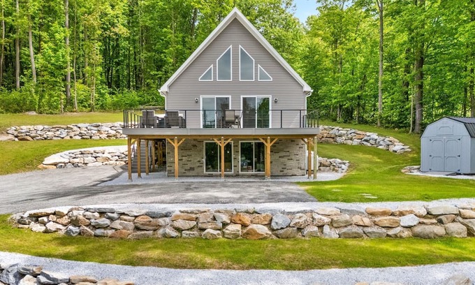 Great Barrington House | Berkshires Best/Large Deck with Hotub, Basement with Game room & Fitness room