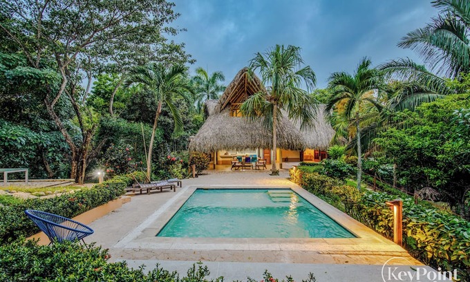 Palomino Villa | New KeyPöint: Tröpical House with incredible view!