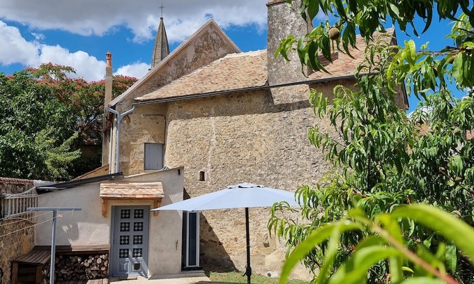 Fye House | French village house,less than one hour from the Le Mans 24 hour circuit