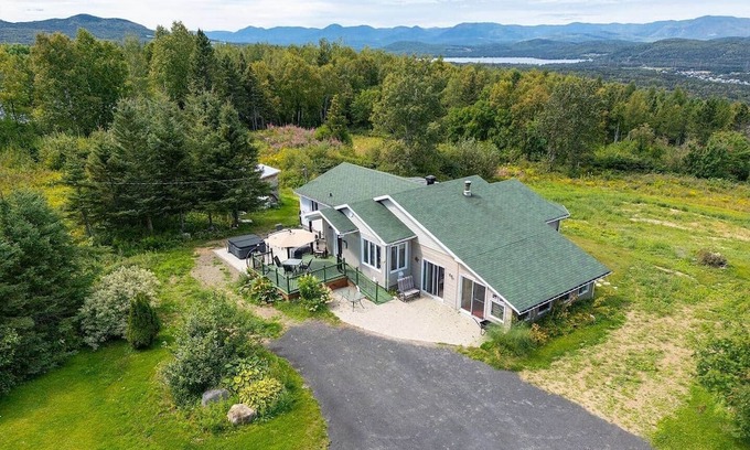 La Malbaie Ski Chalet | Hôtel à la maison - Domaine Janelle avec spa