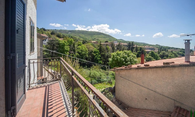 Stribugliano Apartment | 2 bedroom nice apartment in Stribugliano