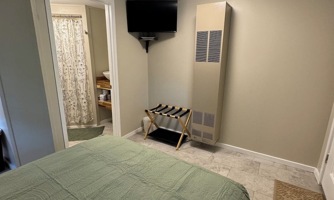 Wellston Cabin | Evergreen Escape 1 bed cabin near Tippy Dam, Trails, Lake Mi, Manistee River NEW