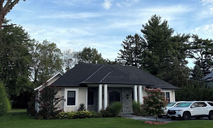 West Hills House | Ryder cup rental NEW CUSTOM 3 BEDROOM RANCH 7.2 miles from bethpage black course