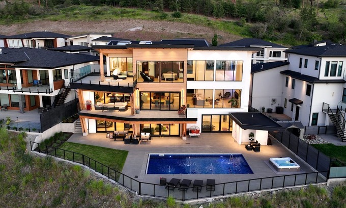 Southwest Mission House | Stylish Serene Lakeview Retreat with Pool, Hot Tub, Gym, Theater - 1 Suite