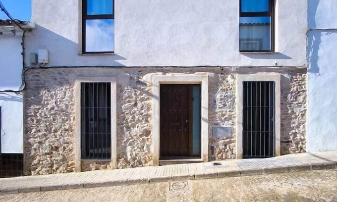 Encinasola House | Lodging fuerte trece