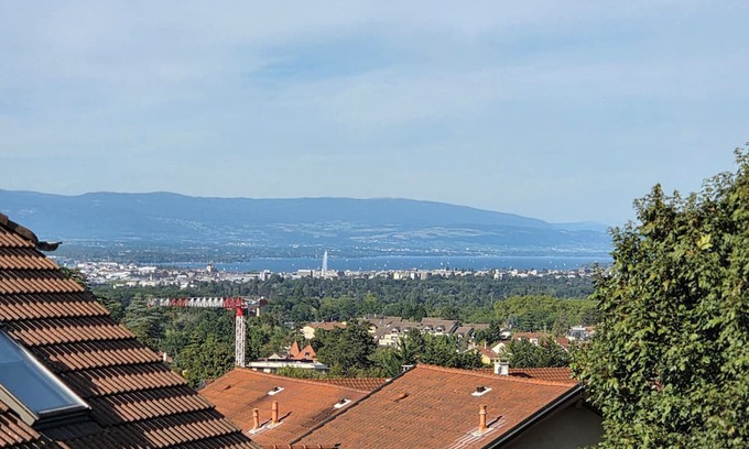 Archamps Apartment | Charming T3 duplex, 67m2 13m2 outdoor terrace, 1km from Geneva, parking box.
