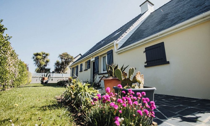 Urville-Nacqueville House | Côtes & Mer - Family home on the waterfront