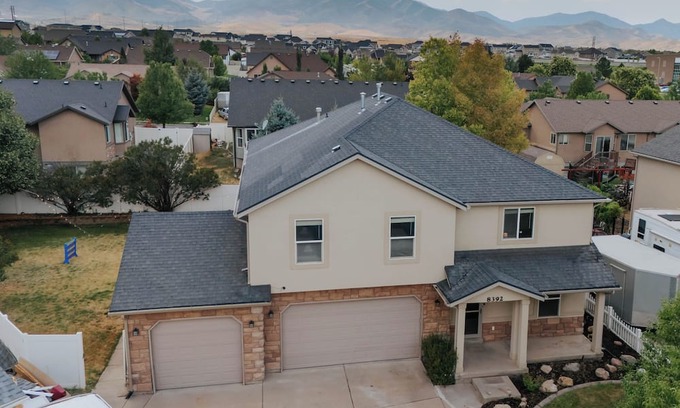 West Jordan House | Modern 5BR Getaway Sleeps Large Groups Near Ski & City