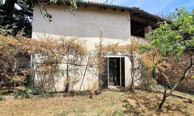 Caltignaga House | Dwelling of the ancient walls.
