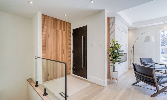 Richview House | Newly renovated 04 bedroom house in Toronto