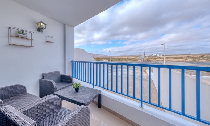 Caleta de Famara Ski Chalet | EL RINCÓN DE FAMARA