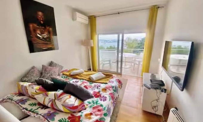 Siesta House | Ibiza beautiful beach House breathtaking seaviews 8mn walk to the Beach