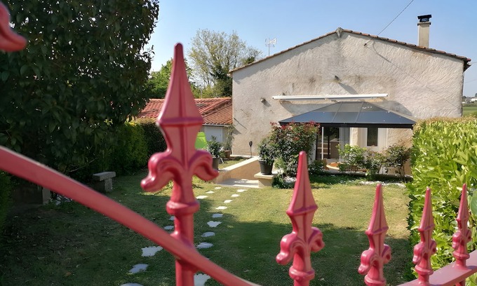 Saint Nazaire sur Charente House | Charming Gite "L'Escapade"