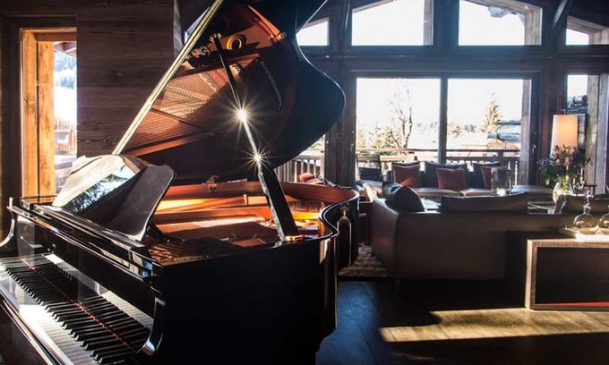 Le Planellet Ski Chalet | Luxury Chalet in Megève with Pool and Spa
