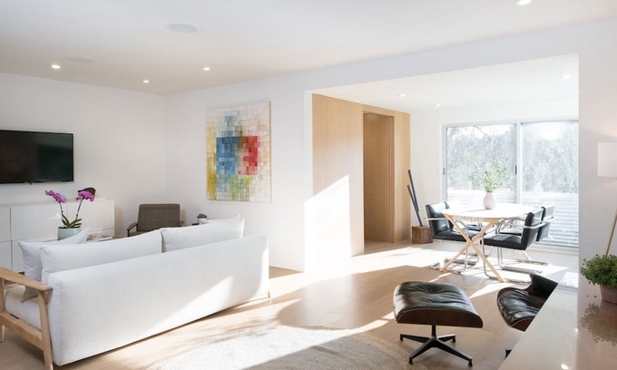 Silver Lake House | Bohemian Modern Home In Silver Lake
