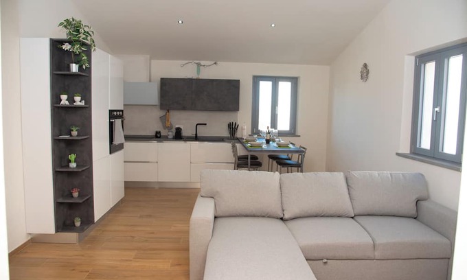 Montagnana Apartment | Dreaming of Tuscany: Rural Elegance in the Chianti Hills
