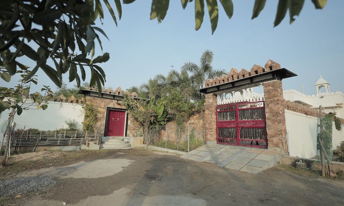 Udaipur District Villa | 4BHK Villa in Udaipur with Private Pool, Outdoor Lounge & Hill Views