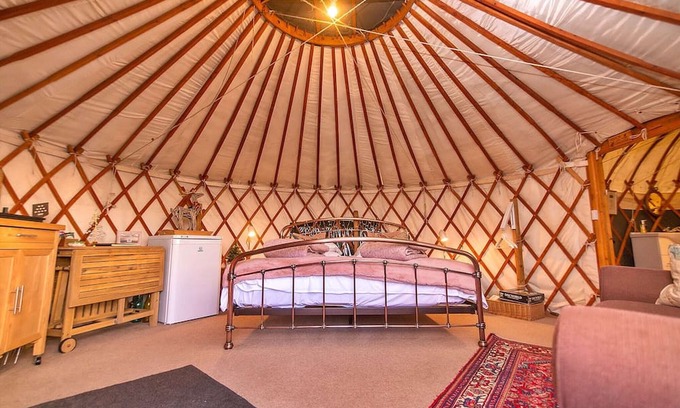 Auchterarder Ski Chalet | Yurt in Gleneagles with Hot Tub Retreat