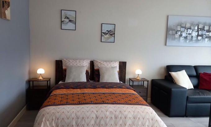 Bourbonne-les-Bains Apartment | Charm and comfort in the heart of nature in Bourbonne-les-Bains