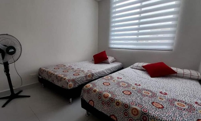 Girardot Apartment | Charming 2-bedroom apartment in lovely Girardot with WiFi, fitness room