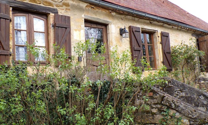 Le Vigan House | Rural cottage in Gourdon with free Wi-Fi and parking