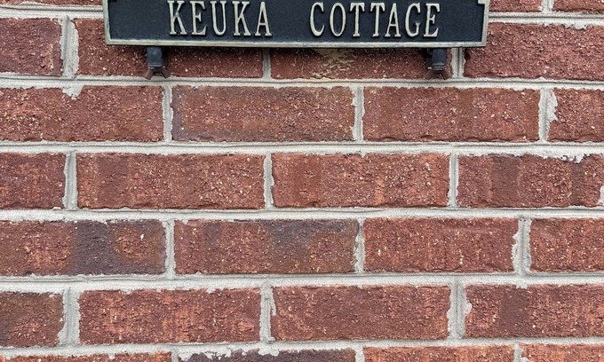 Geneva Cottage | Cottage with lake view at the heart of Seneca lake