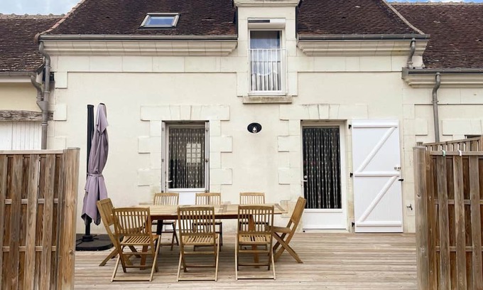 Meusnes Cottage | Comfortable cottage with Wi-Fi, near Beauval Zoo and Loire castles