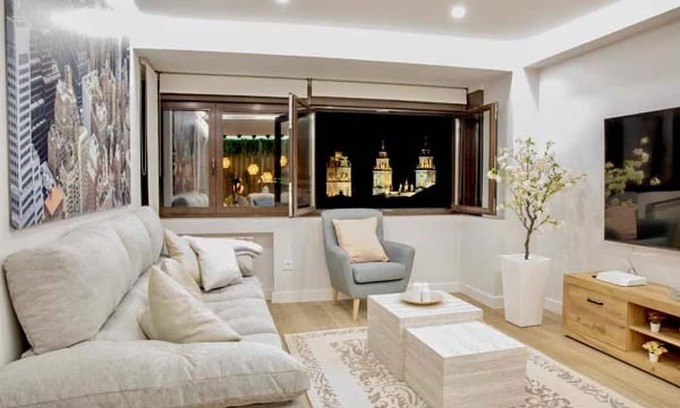 Lugo Apartment | Cathedral Apartment by Lugo Collection