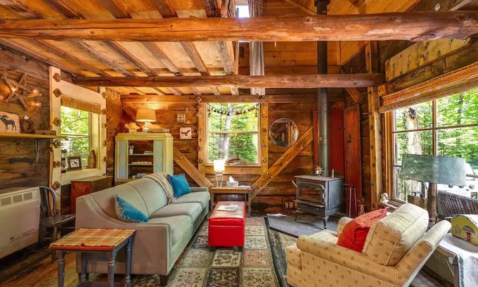 Katrine Cabin | A Cabin in the Woods